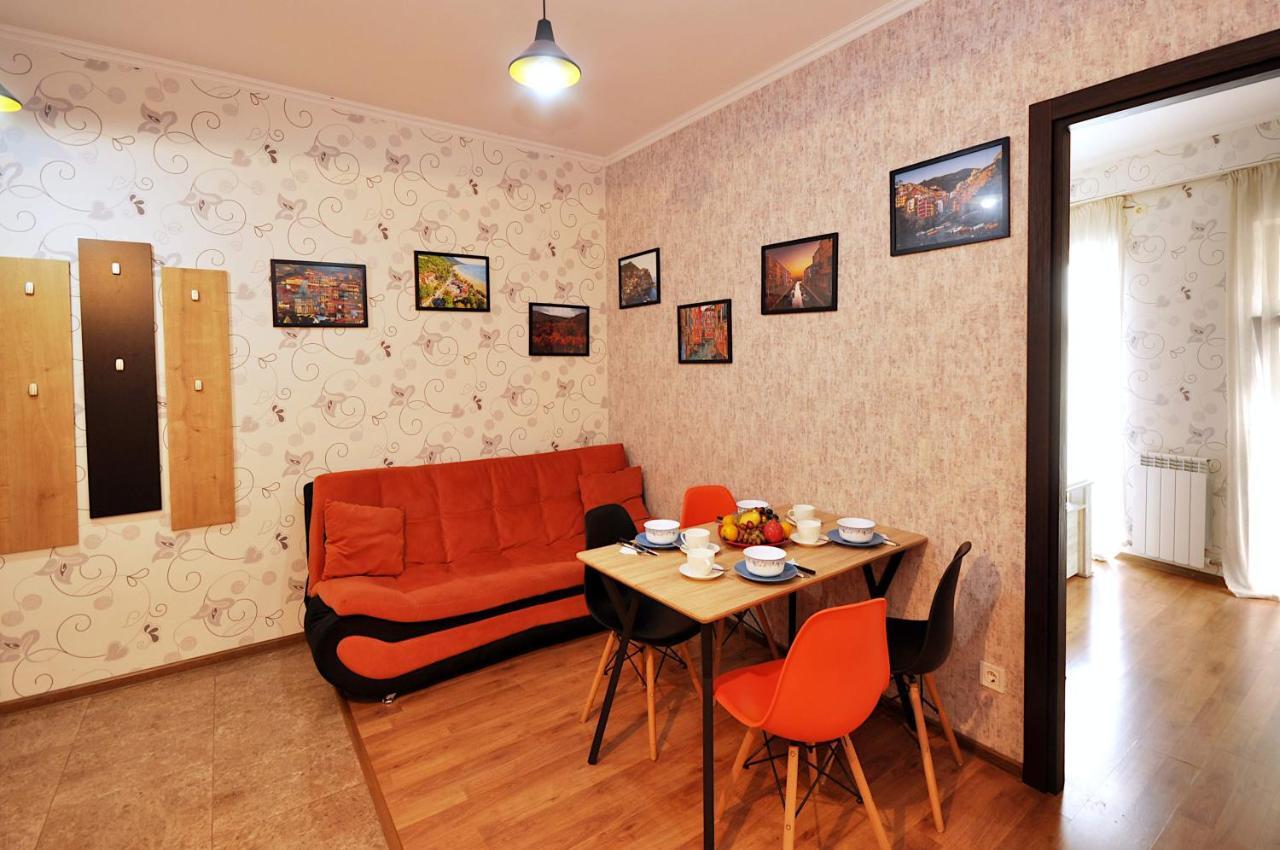 Apartment Art Django Old Avlabari Tbilisi Esterno foto